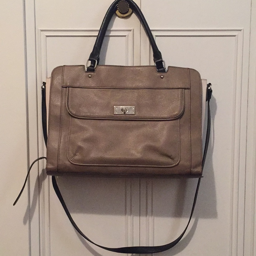 Tan/White Handbag with adjustable strap
